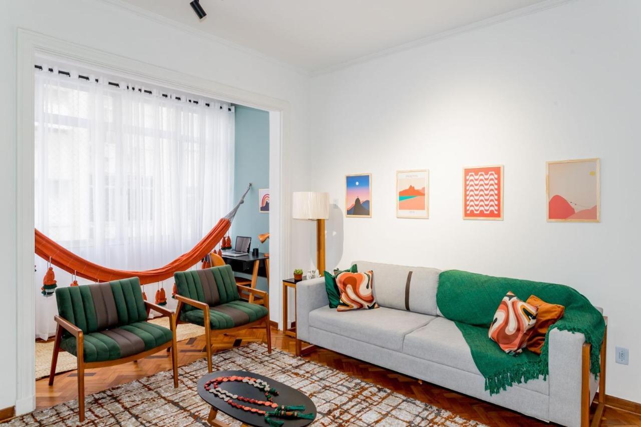 Apartment Copacabana Oasis: Stylish 2-3 Bedroom Steps From *